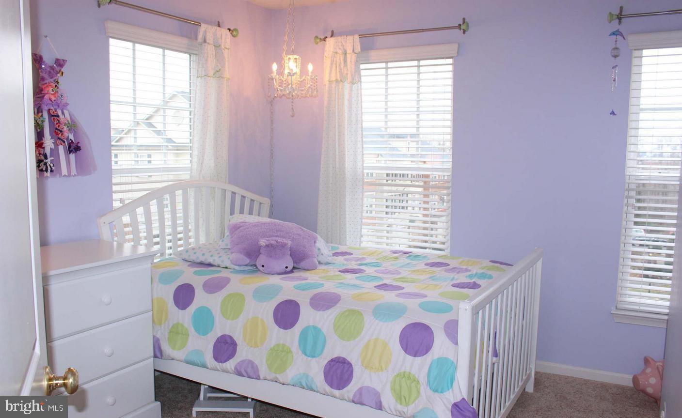 BROADLANDS SOUTH - Residential Lease