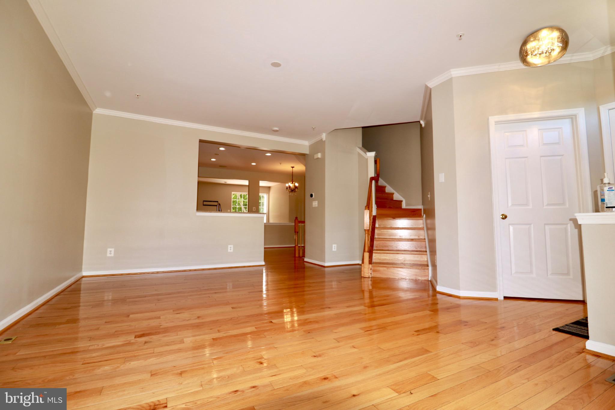 MAGRUDERS OVERLOOK - Residential Lease