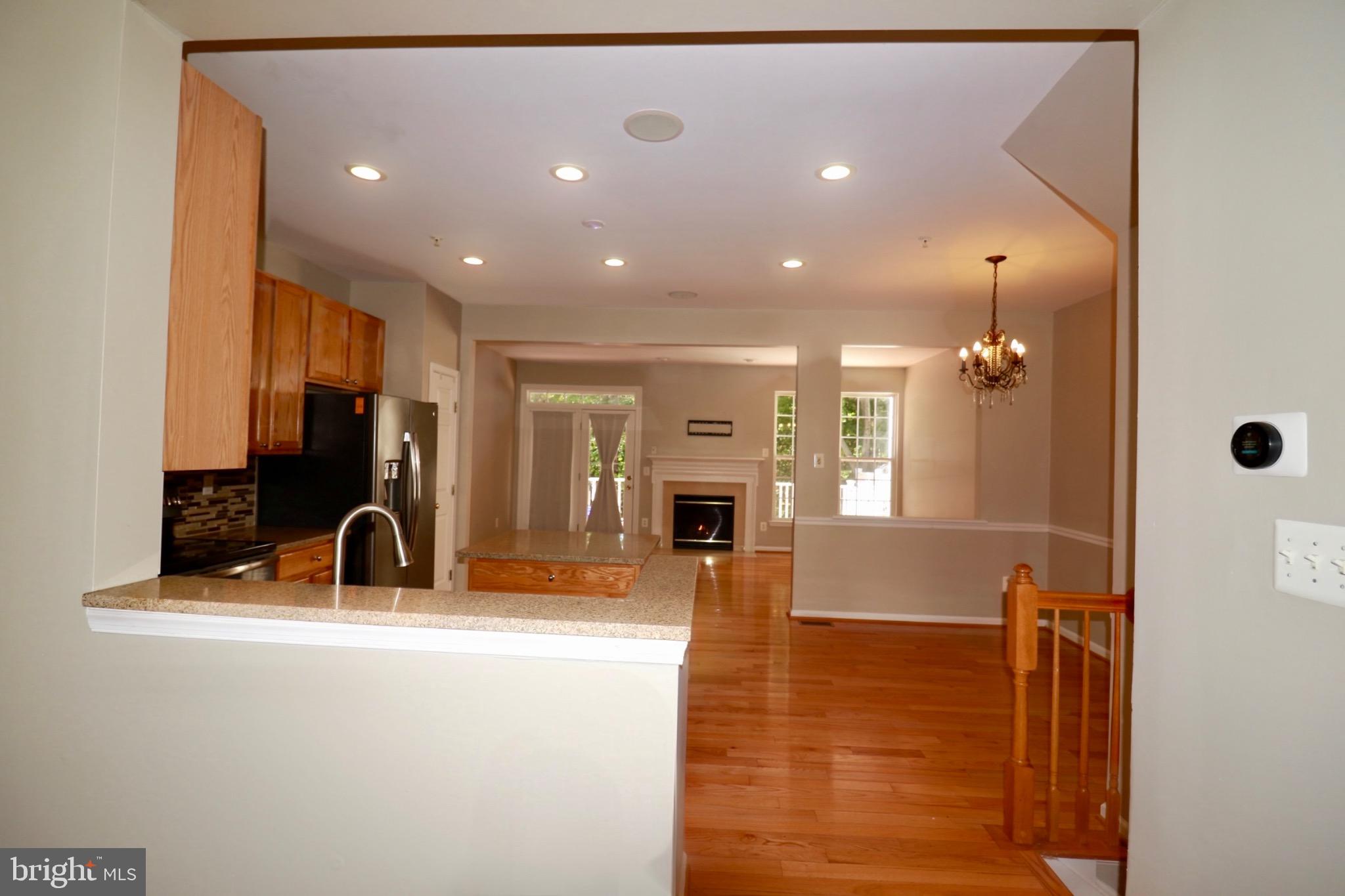 MAGRUDERS OVERLOOK - Residential Lease