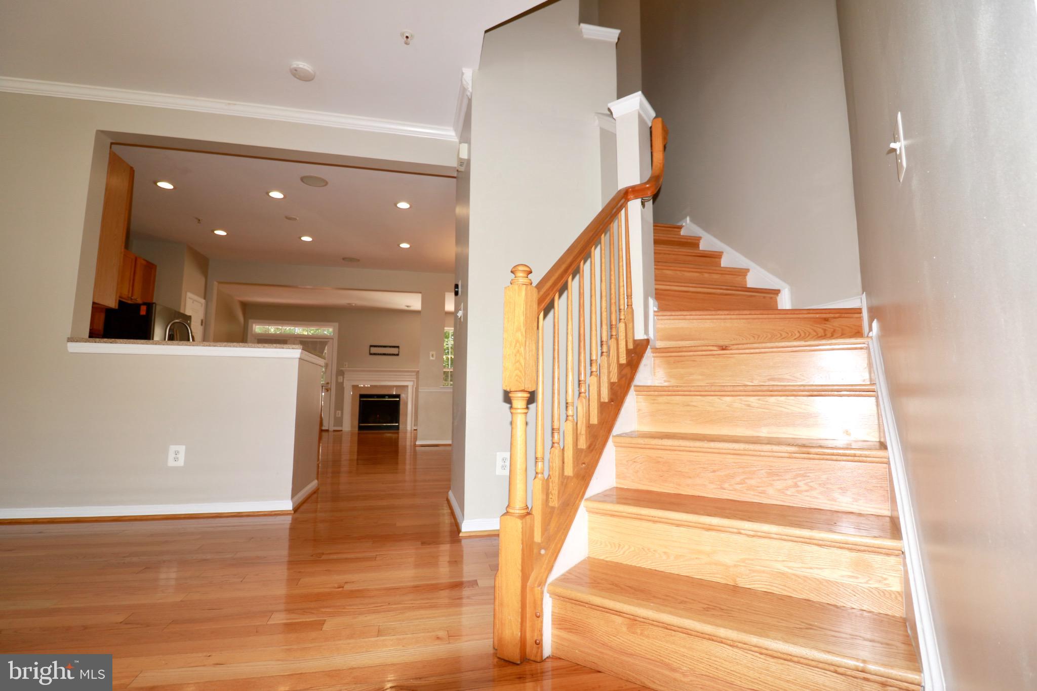 MAGRUDERS OVERLOOK - Residential Lease