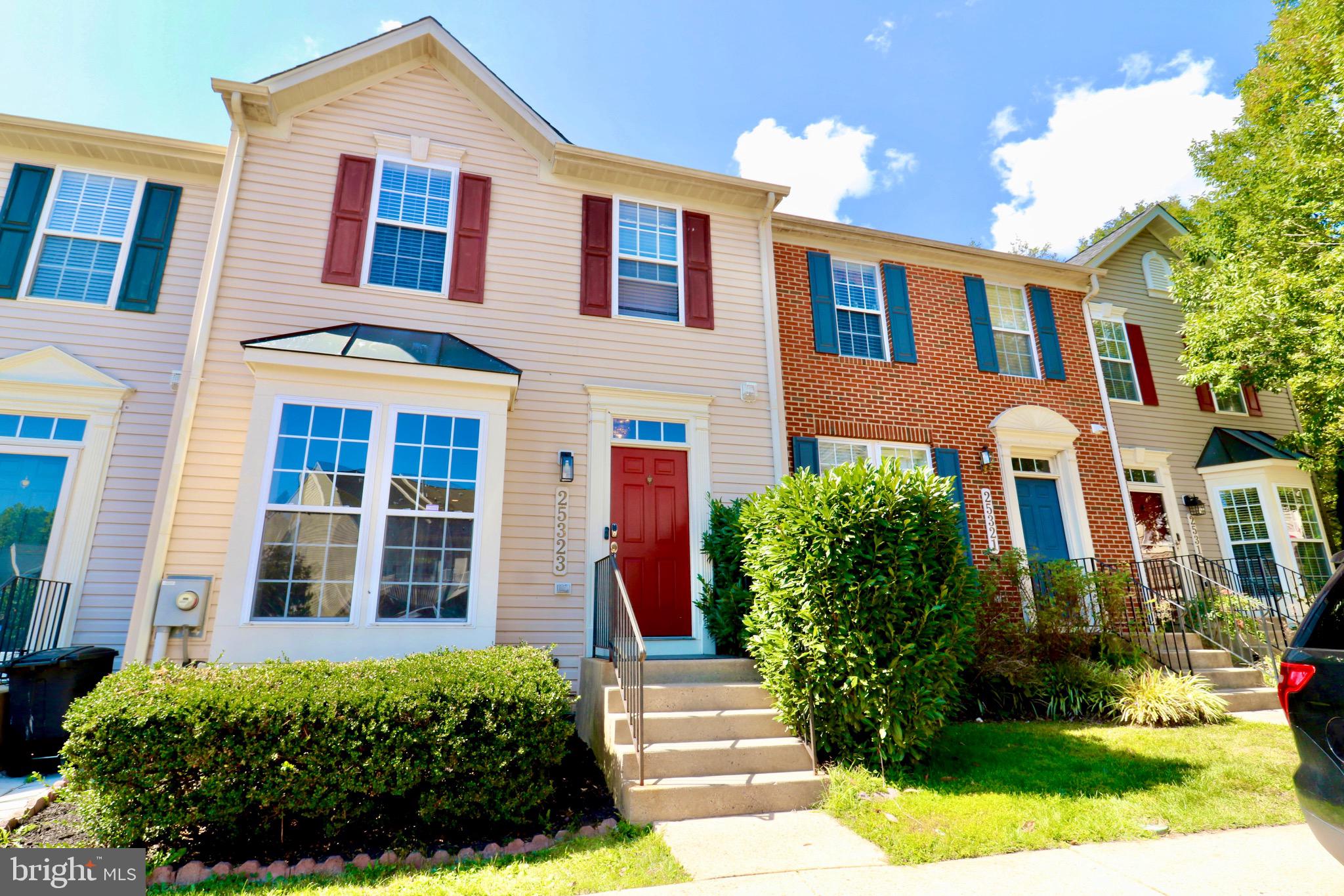 MAGRUDERS OVERLOOK - Residential Lease