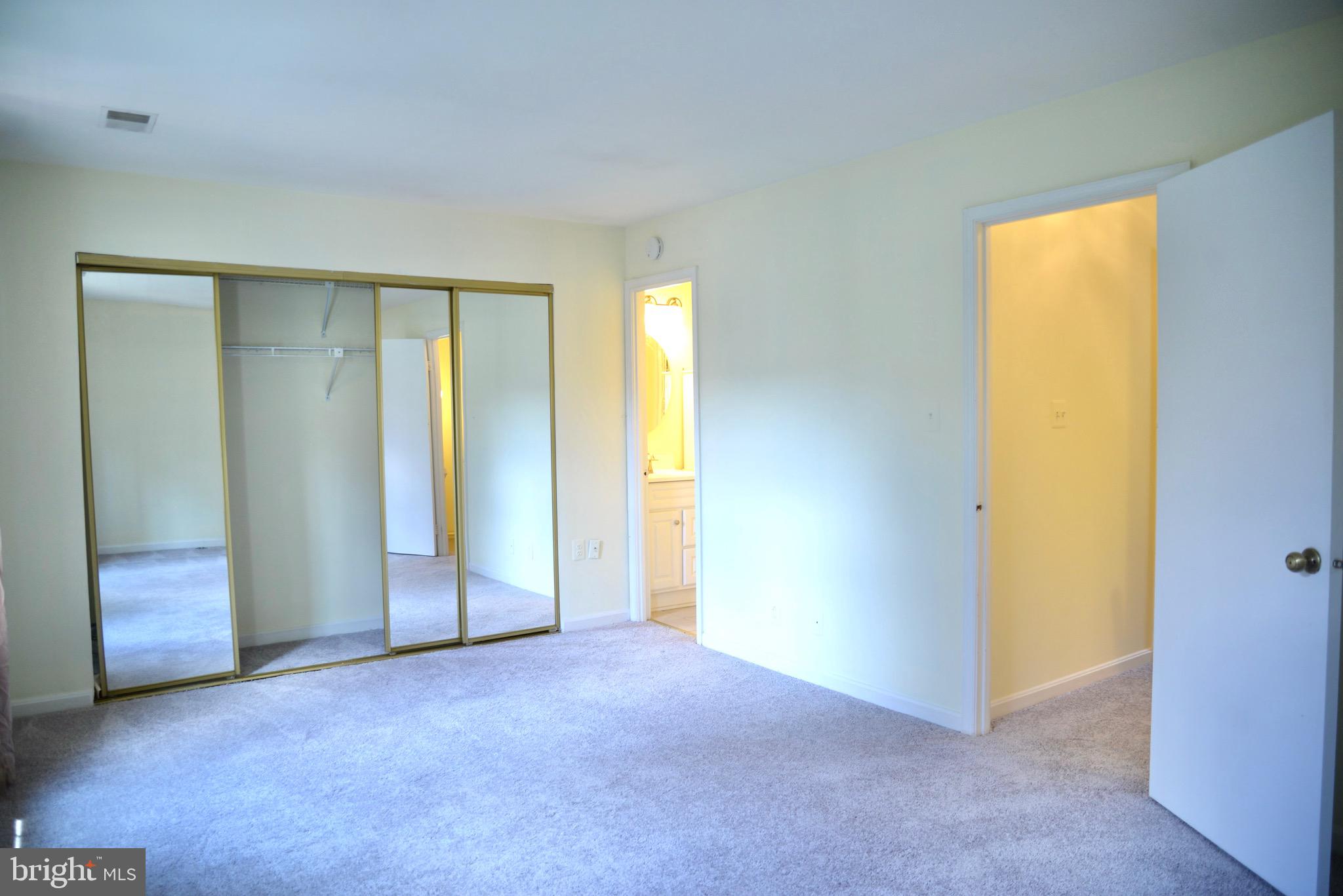 COLONY PARK - Residential Lease