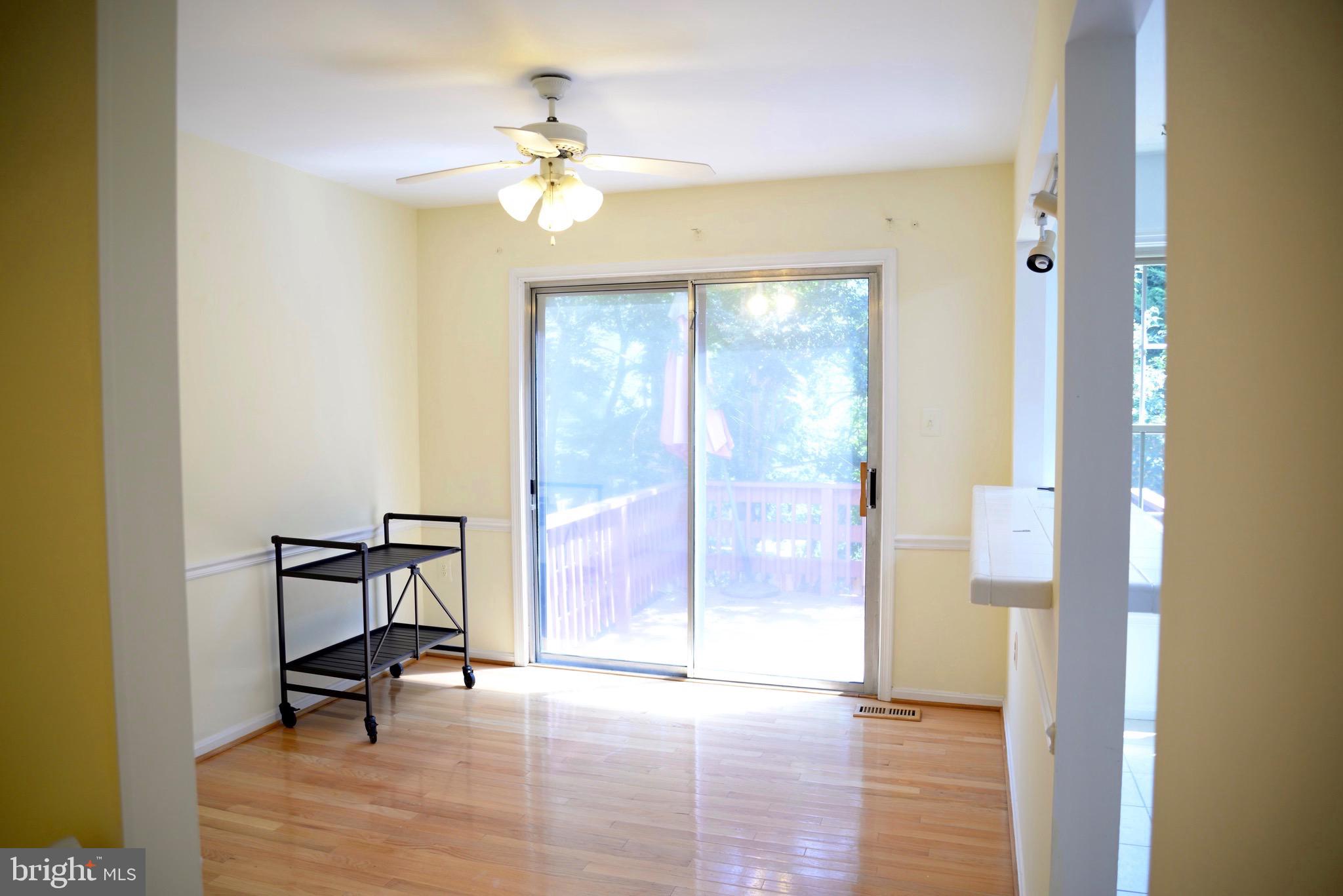 COLONY PARK - Residential Lease