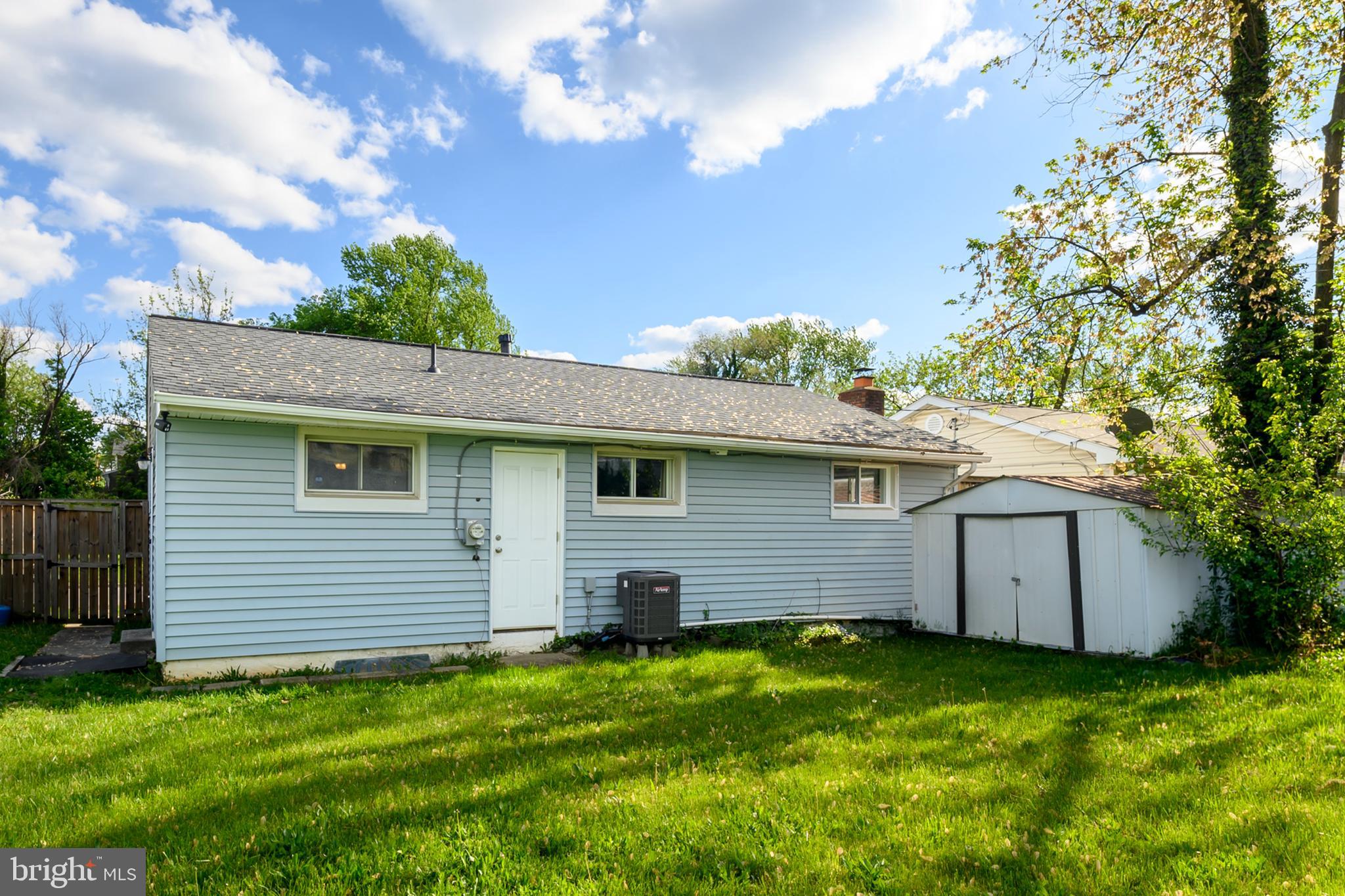 ARUNDEL GARDENS - Residential