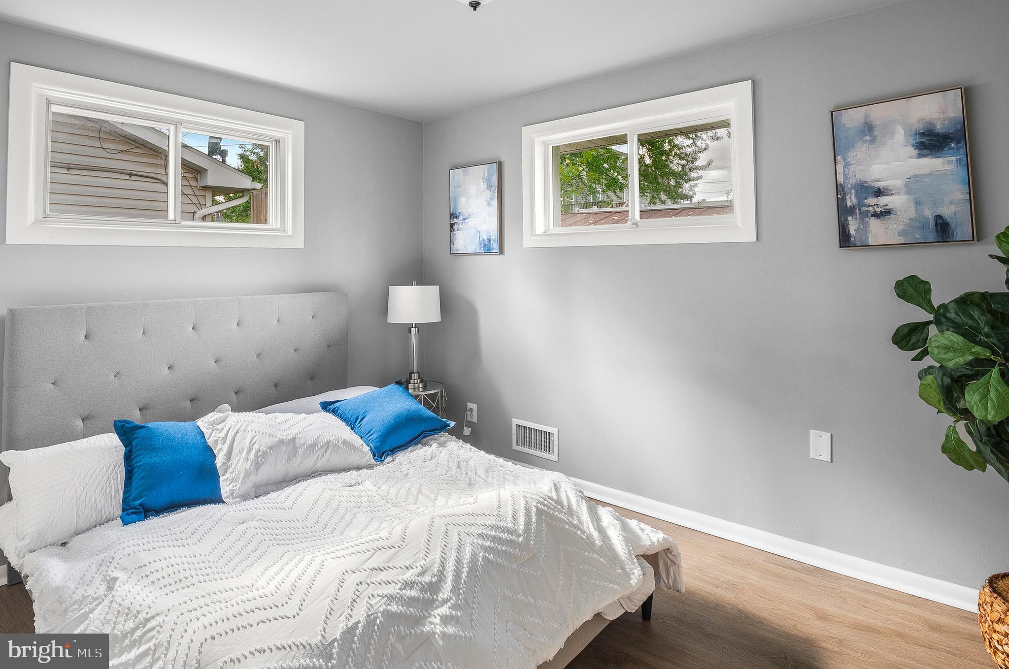 ARUNDEL GARDENS - Residential