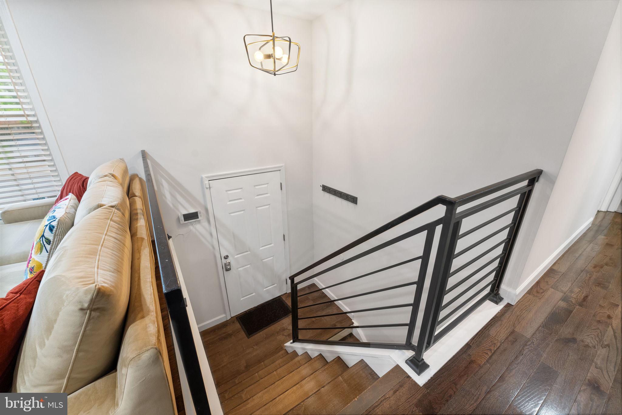 KEYSTONE MANOR - Residential