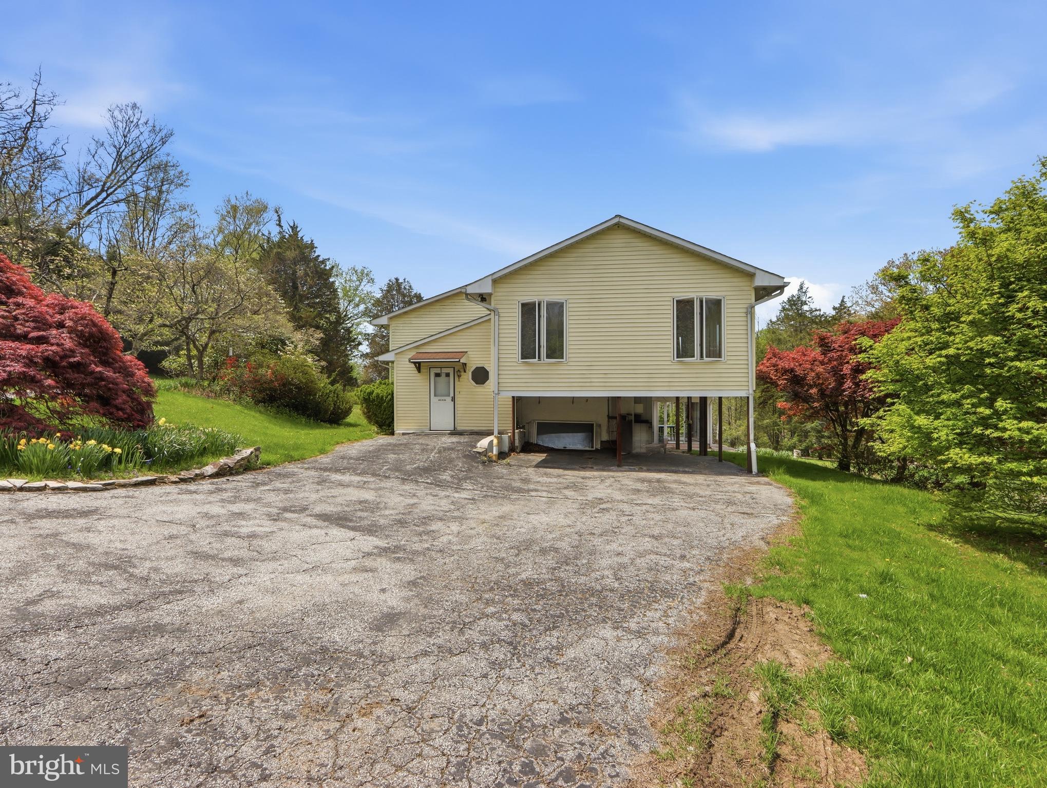 1926 STRINGTOWN ROAD A