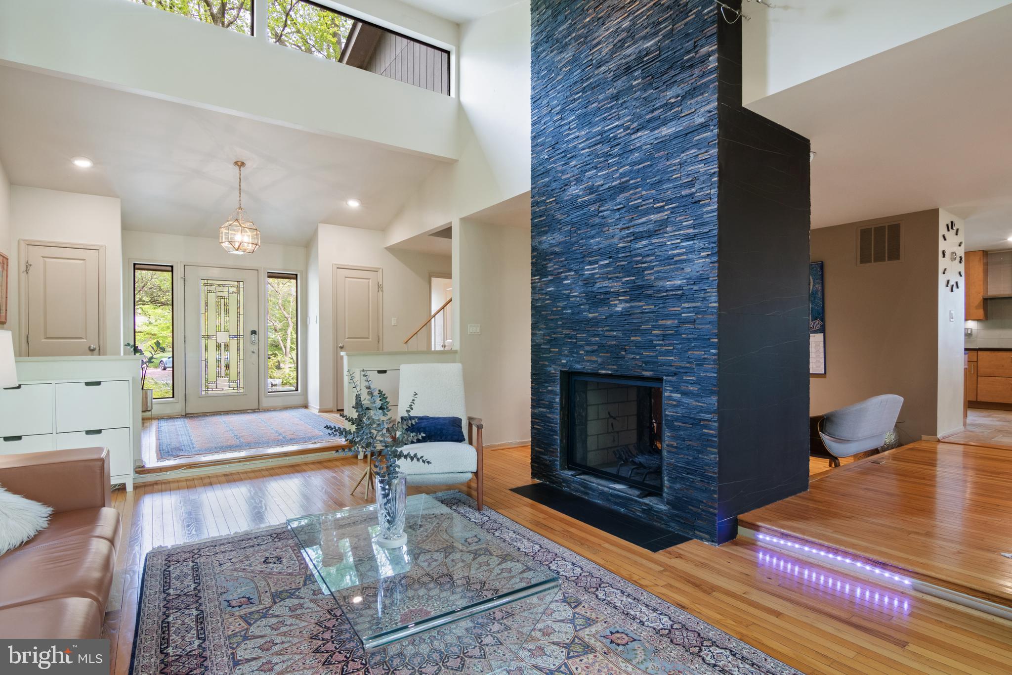 CONGRESSIONAL COUNTRY CLUB ESTATES - Residential