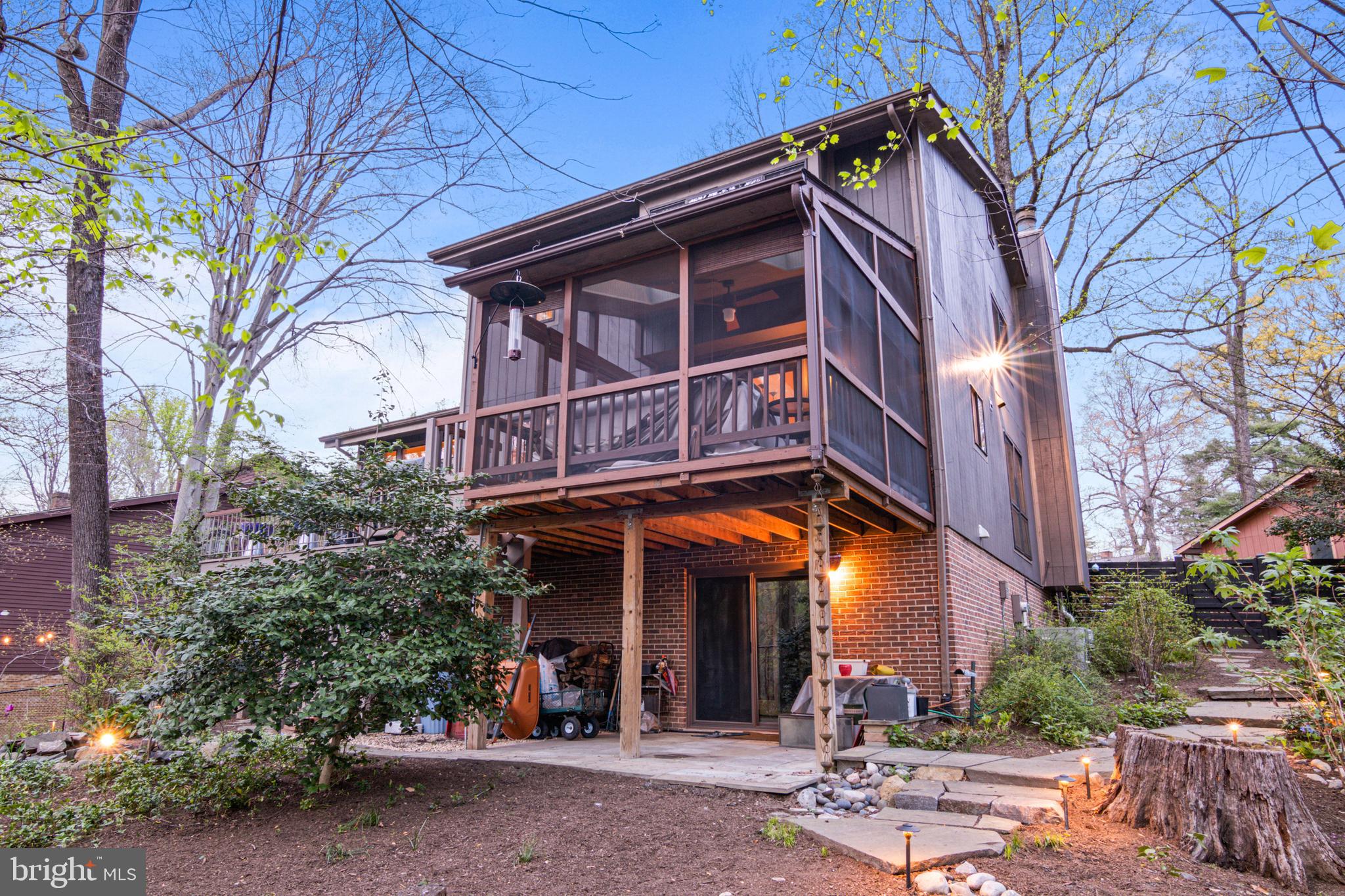 CONGRESSIONAL COUNTRY CLUB ESTATES - Residential