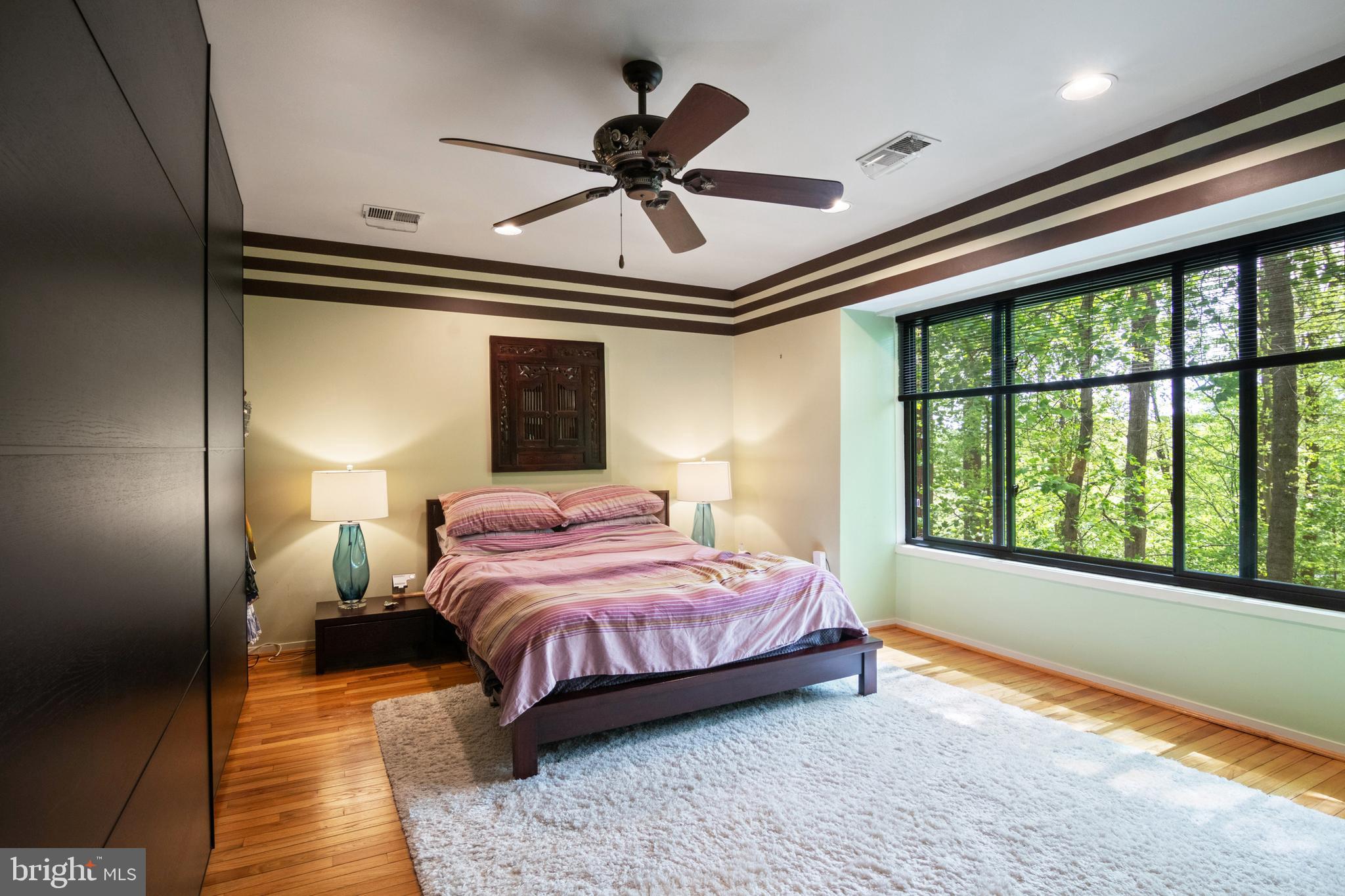 CONGRESSIONAL COUNTRY CLUB ESTATES - Residential