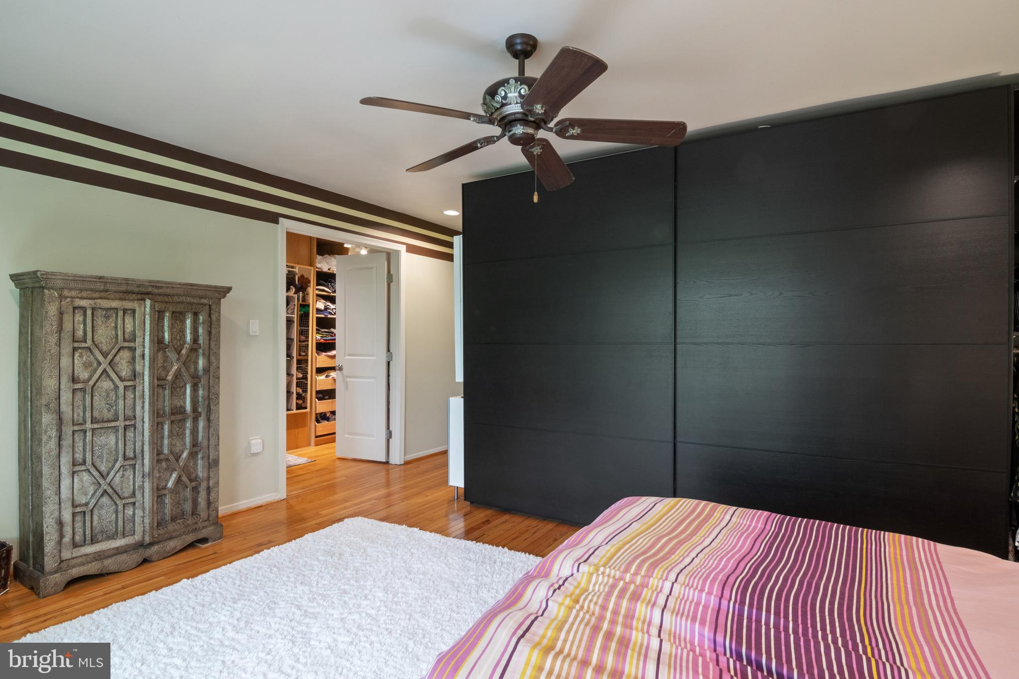 CONGRESSIONAL COUNTRY CLUB ESTATES - Residential