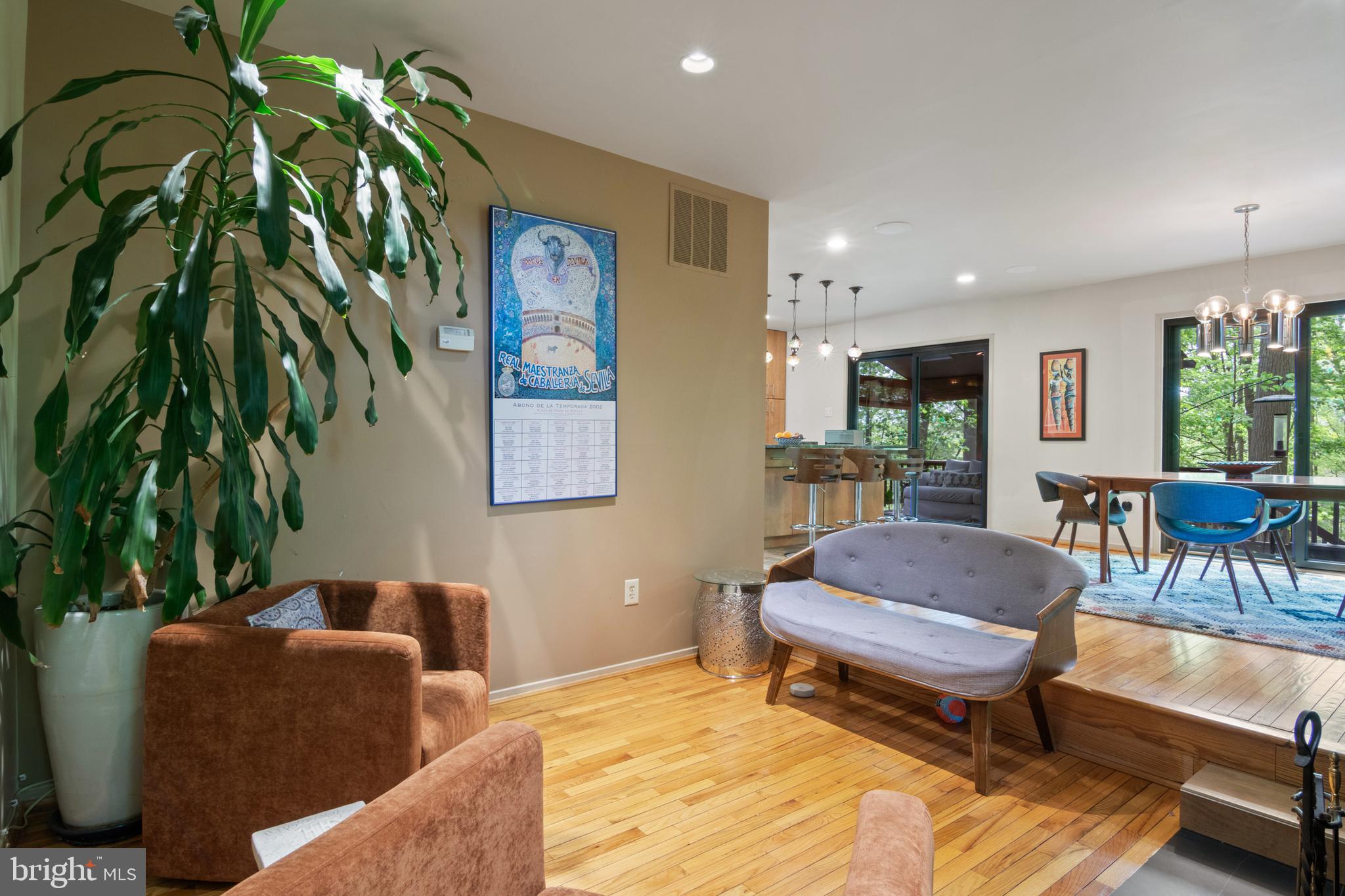 CONGRESSIONAL COUNTRY CLUB ESTATES - Residential