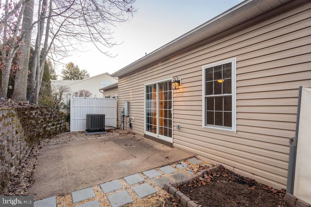 EMERALD DRIVE ESTATES - Residential