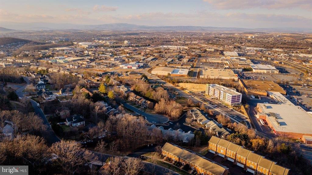 EMERALD DRIVE ESTATES - Residential