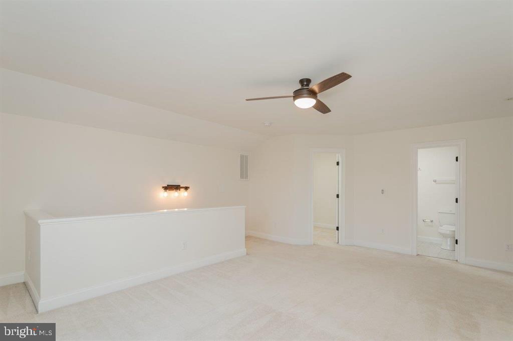 EMERALD DRIVE ESTATES - Residential