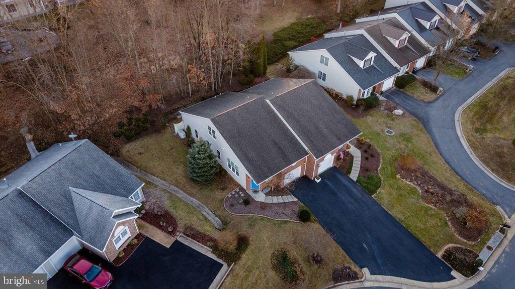 EMERALD DRIVE ESTATES - Residential