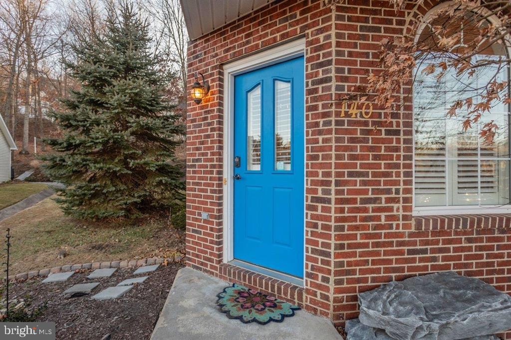 EMERALD DRIVE ESTATES - Residential