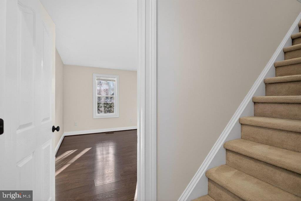 EMERALD DRIVE ESTATES - Residential