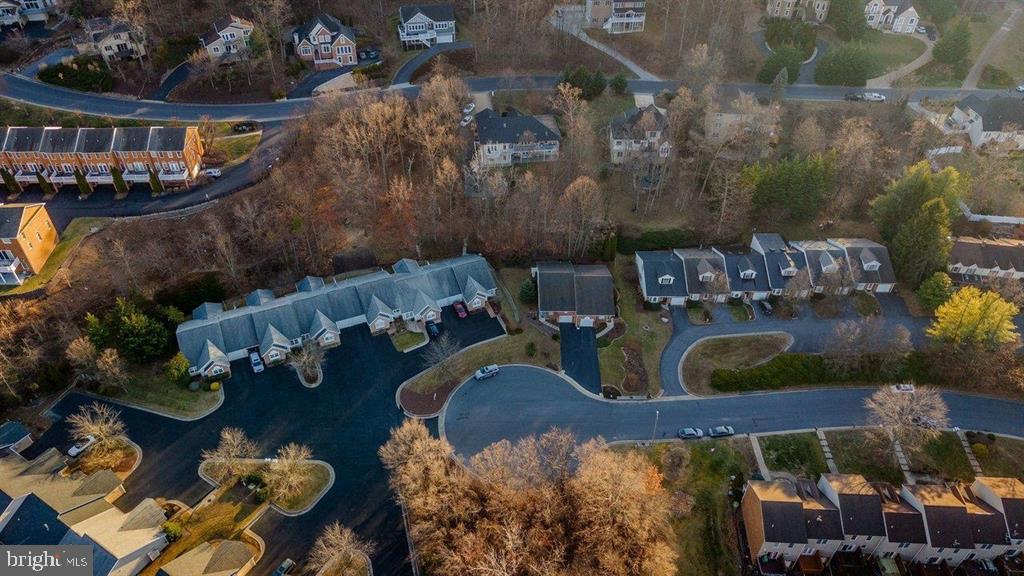 EMERALD DRIVE ESTATES - Residential