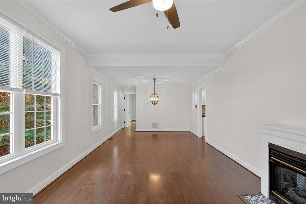 EMERALD DRIVE ESTATES - Residential