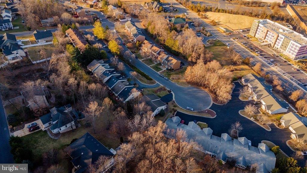 EMERALD DRIVE ESTATES - Residential