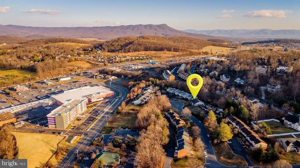 EMERALD DRIVE ESTATES - Residential