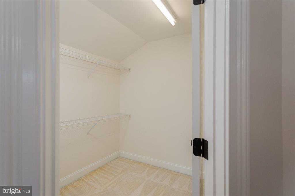 EMERALD DRIVE ESTATES - Residential