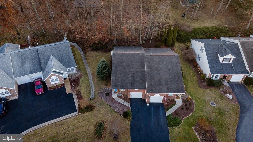 EMERALD DRIVE ESTATES - Residential