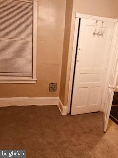 ELMWOOD PARK - Residential Lease