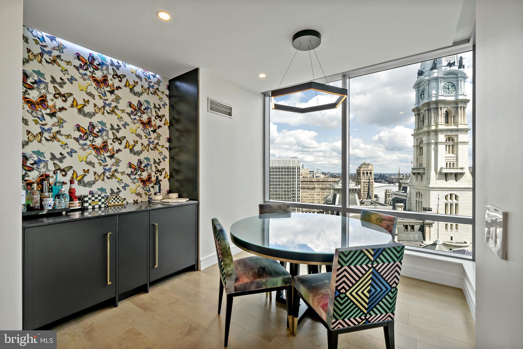 CENTER CITY - Residential Lease