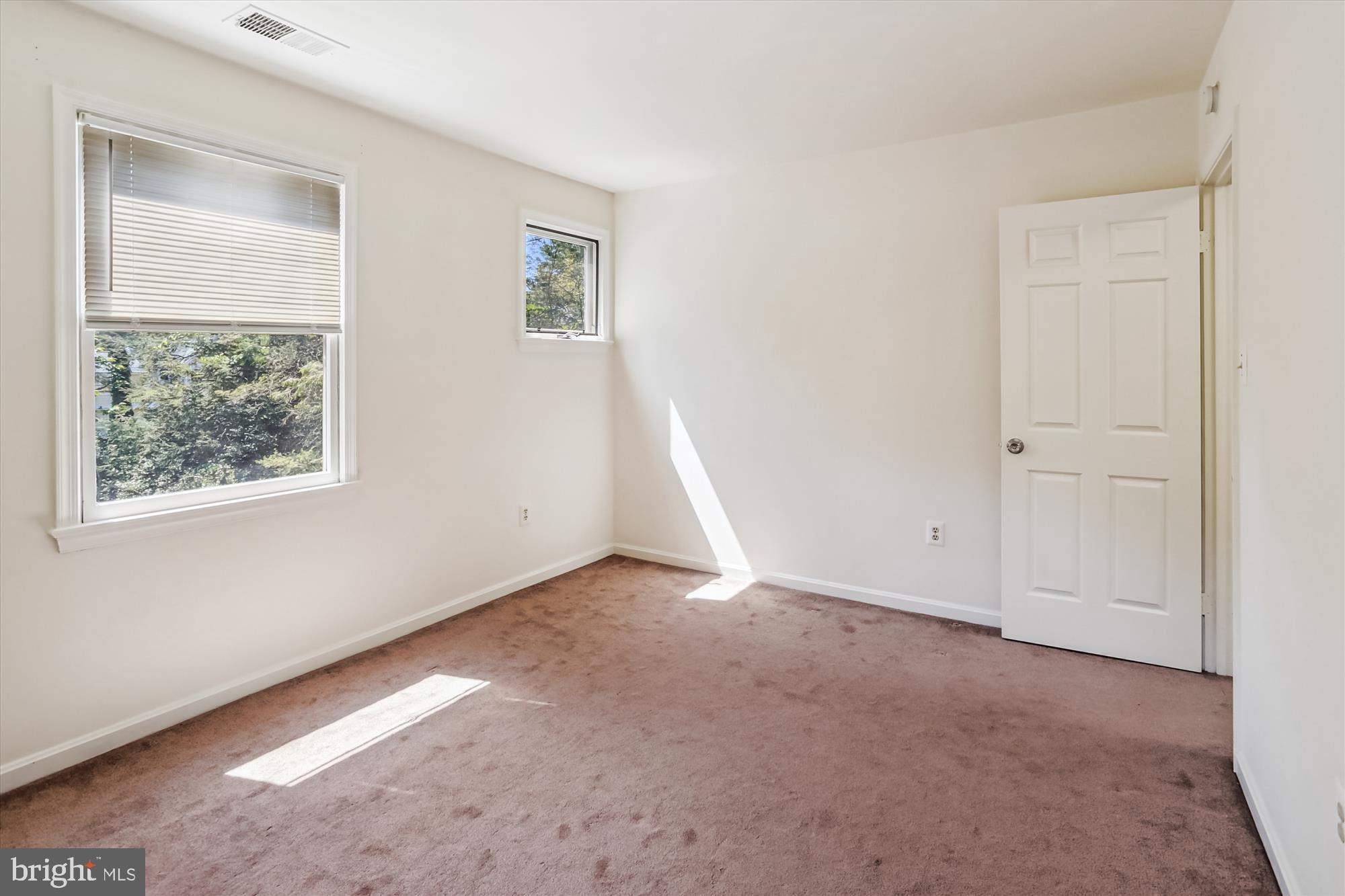 NORTH CHEVY CHASE - Residential Lease