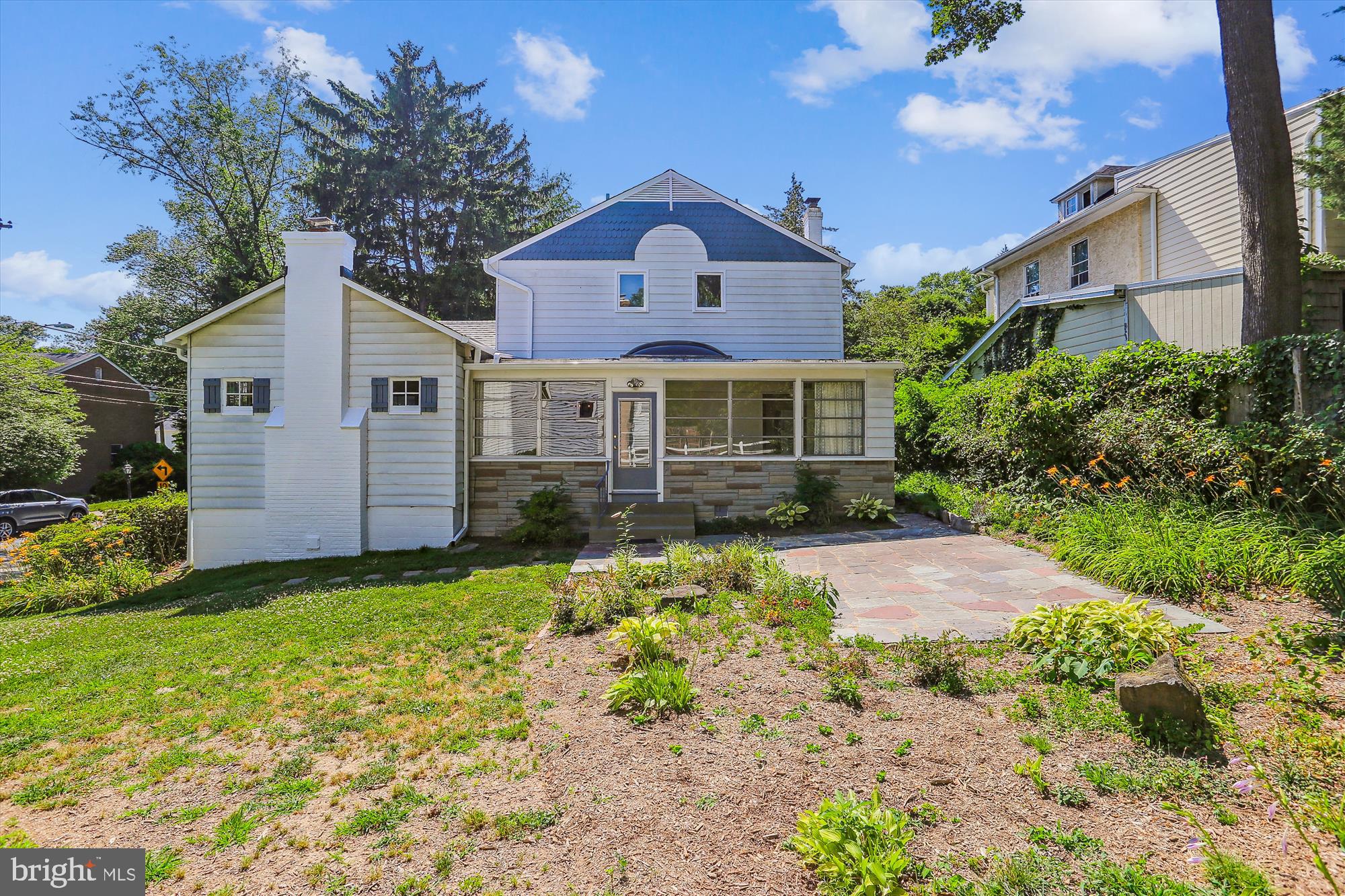 NORTH CHEVY CHASE - Residential Lease