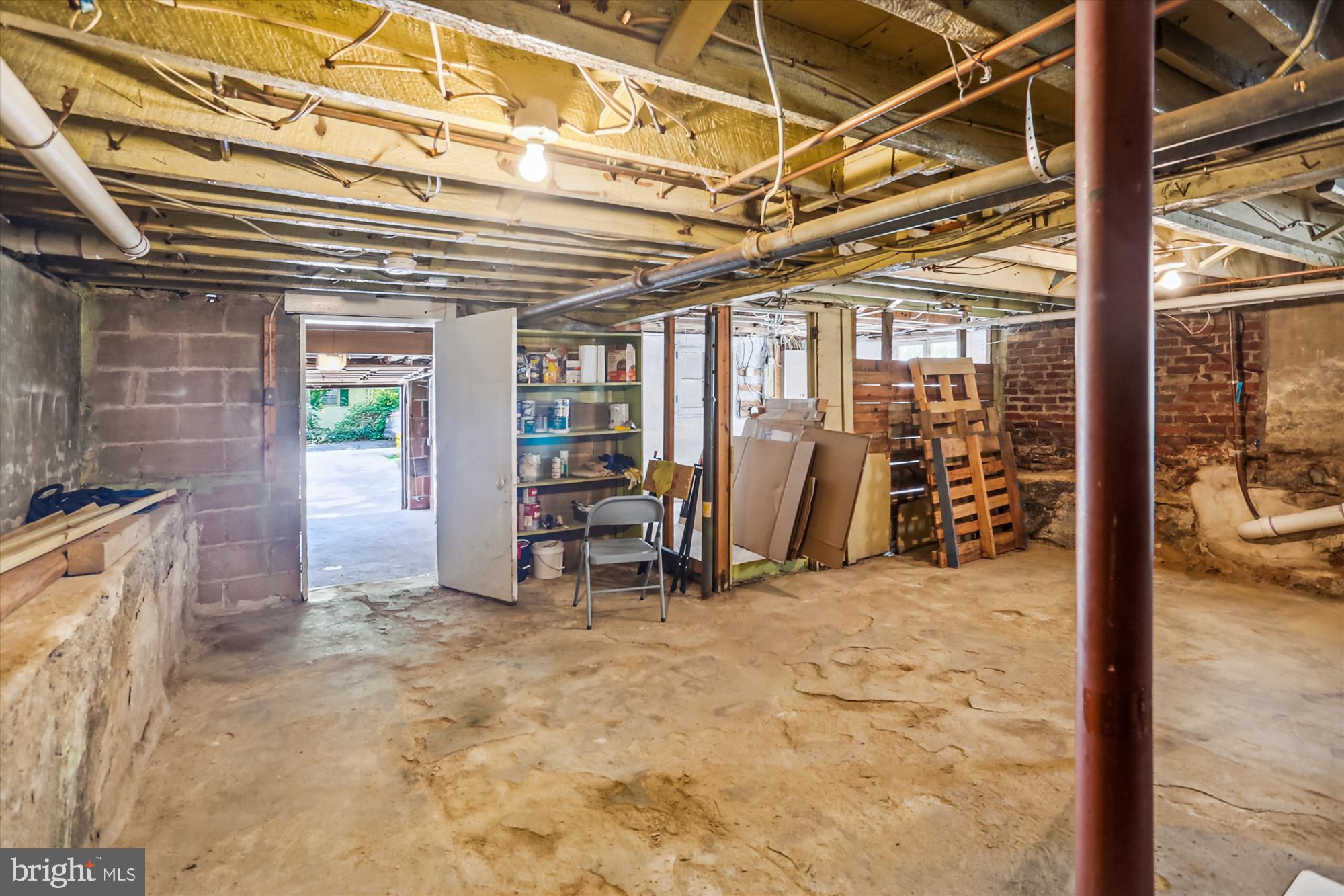 NORTH CHEVY CHASE - Residential Lease