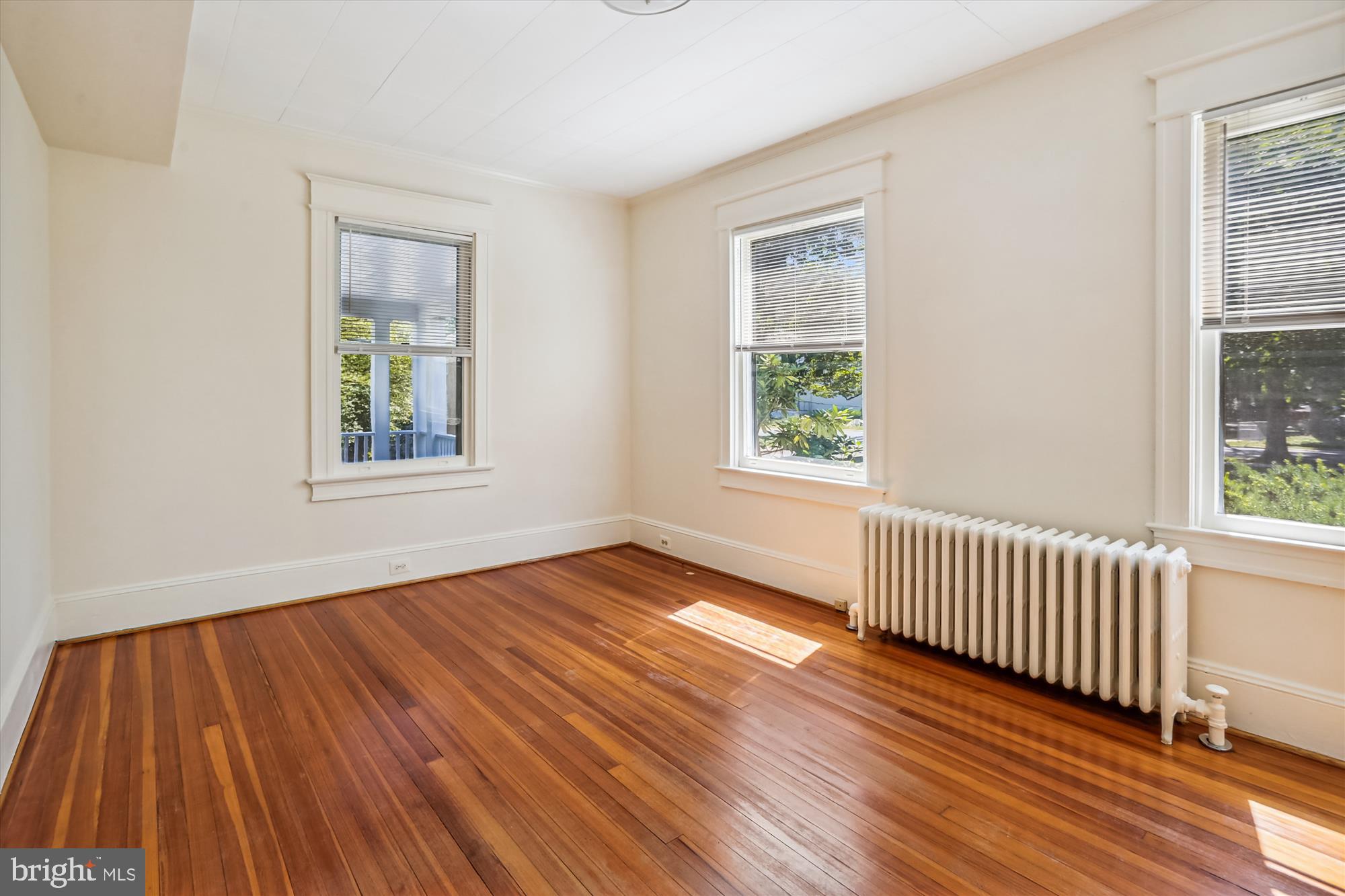 NORTH CHEVY CHASE - Residential Lease