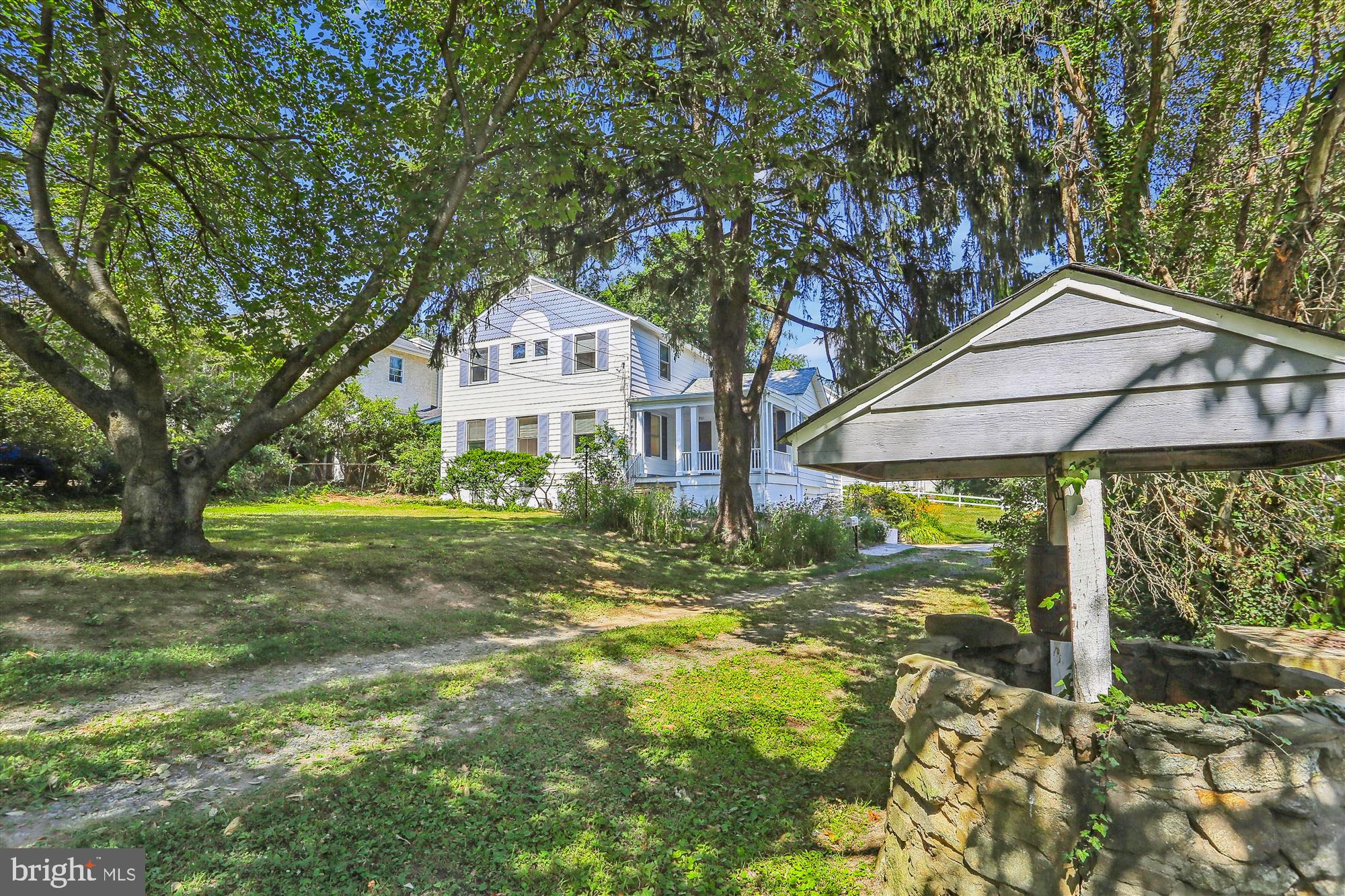 NORTH CHEVY CHASE - Residential Lease