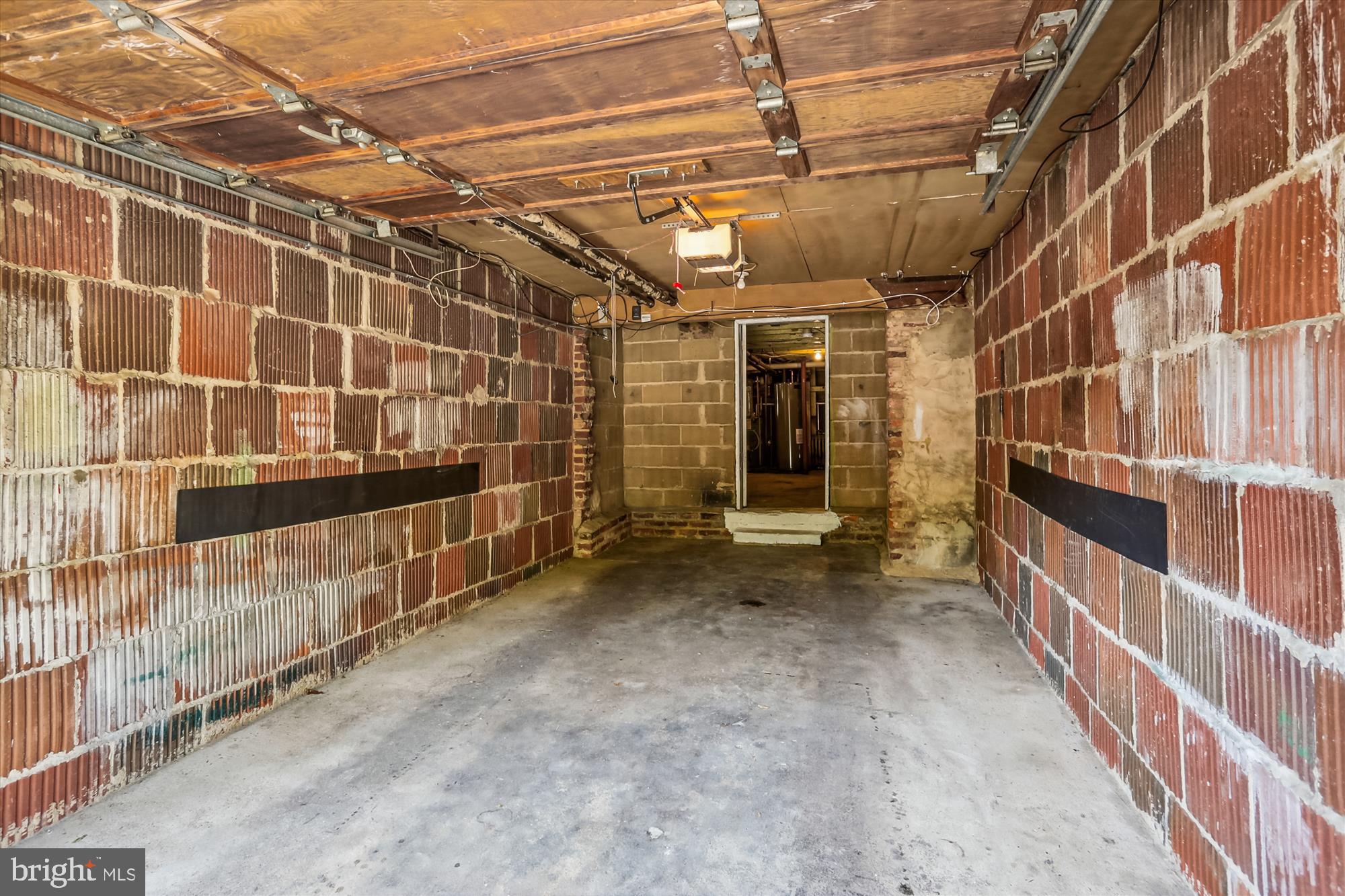 NORTH CHEVY CHASE - Residential Lease