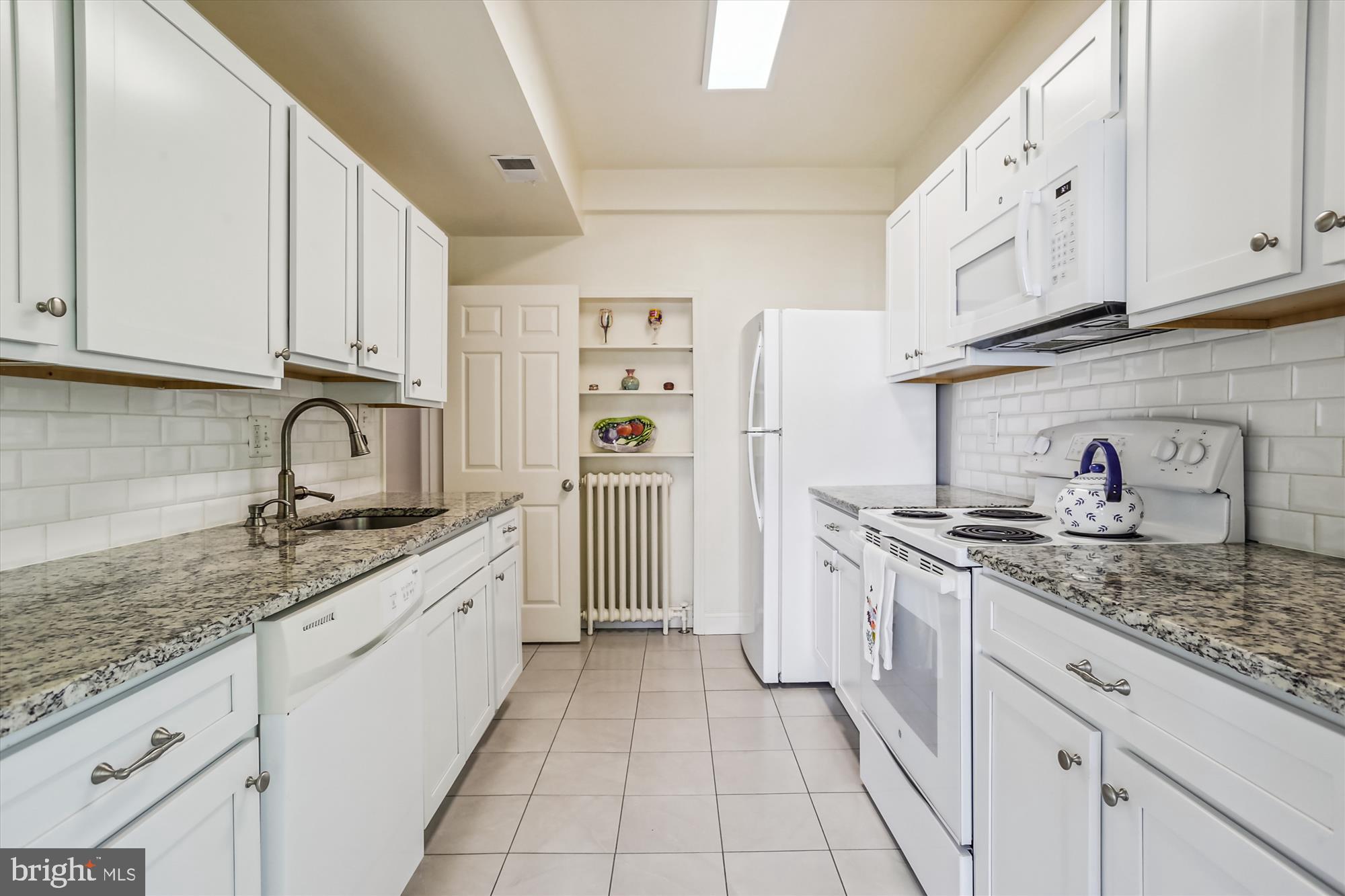 NORTH CHEVY CHASE - Residential Lease