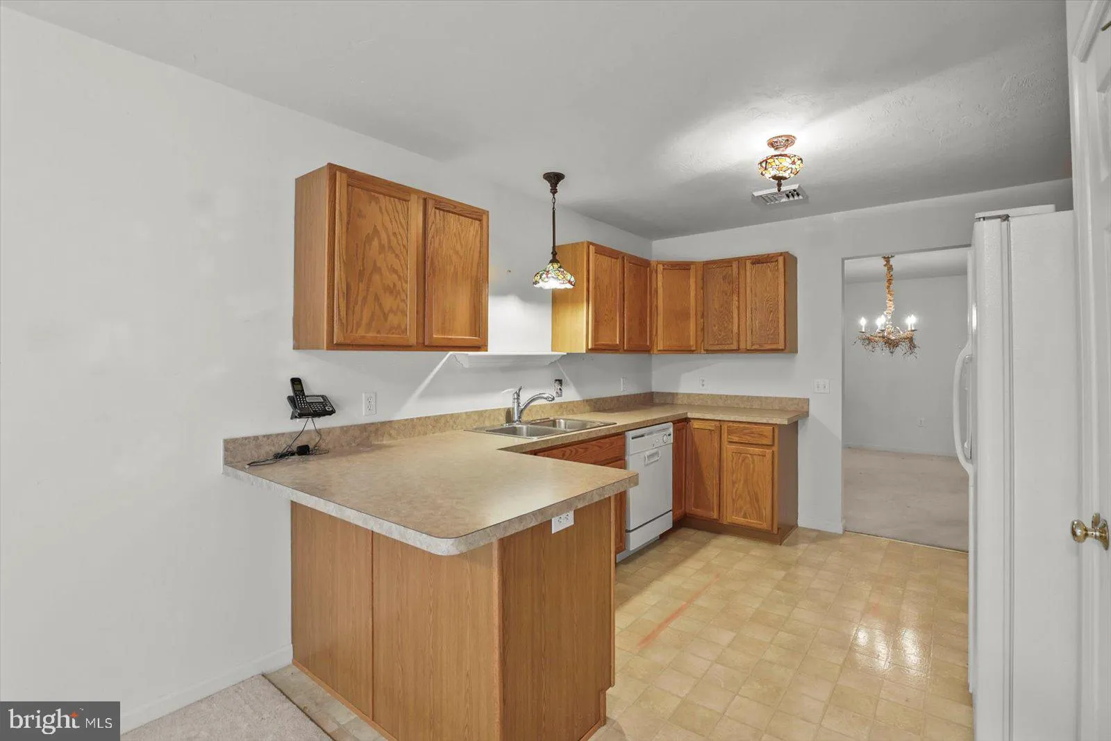 York, Pennsylvania 17403, United States, 2 Bedrooms Bedrooms, ,2 BathroomsBathrooms,Residential,Active,210318