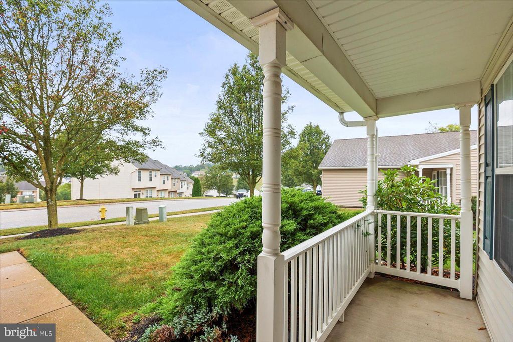 Photo of 7150 Seneca Ridge Drive, YORK, PA 17403 (MLS # PAYK2090066)