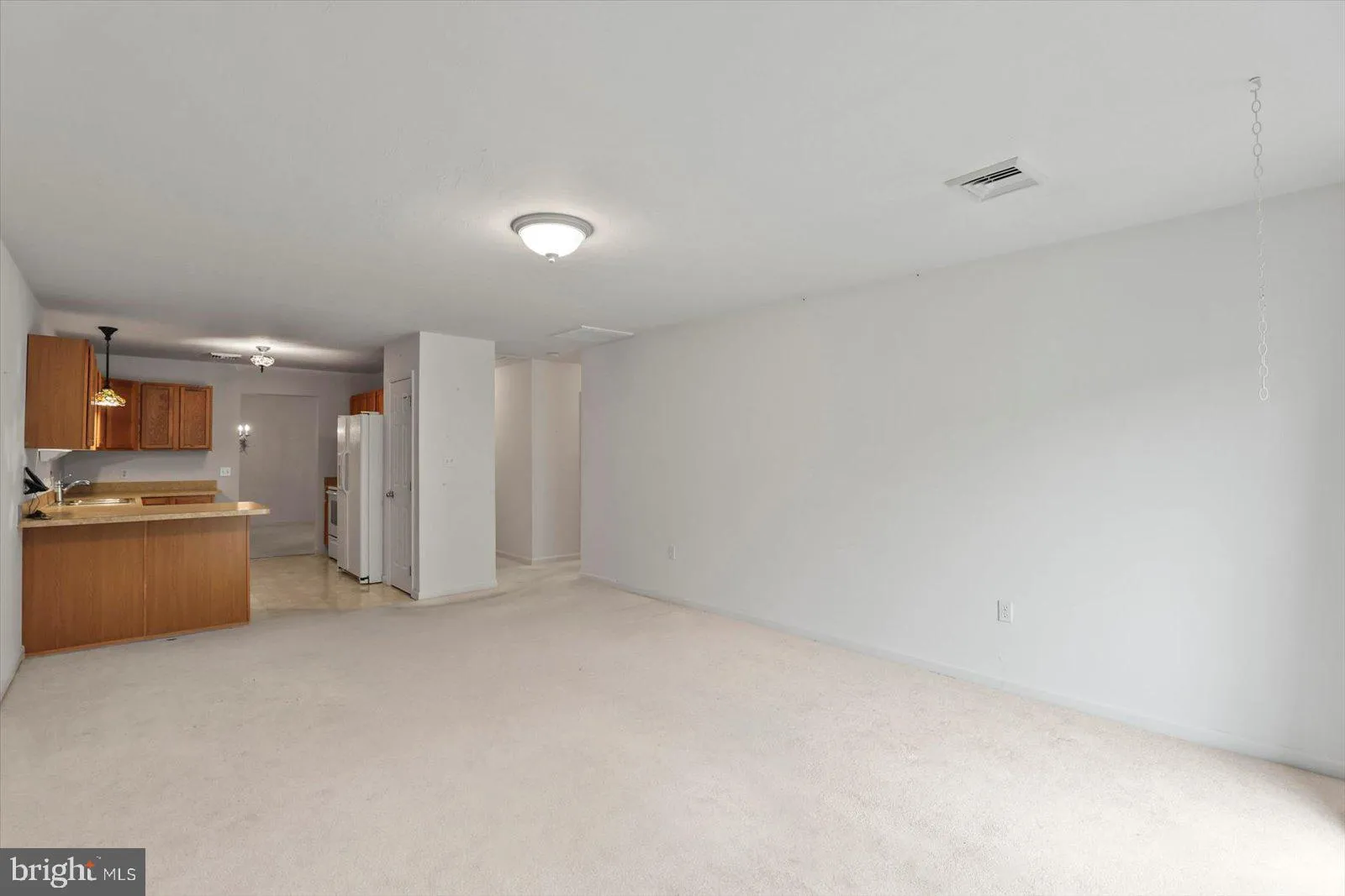 York, Pennsylvania 17403, United States, 2 Bedrooms Bedrooms, ,2 BathroomsBathrooms,Residential,Active,210318