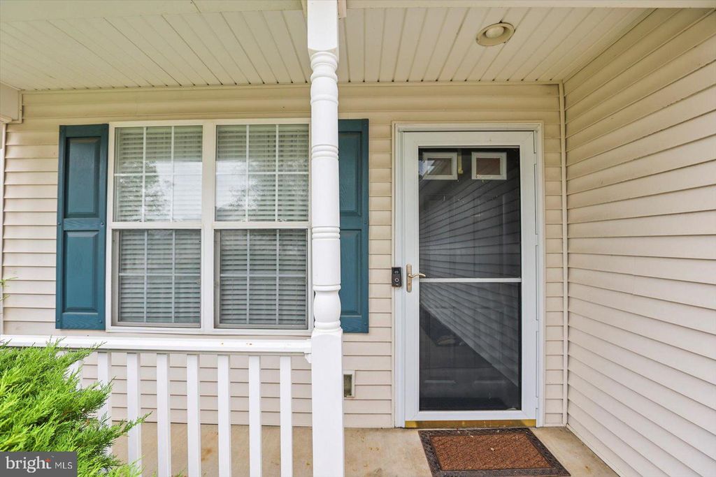 Photo of 7150 Seneca Ridge Drive, YORK, PA 17403 (MLS # PAYK2090066)
