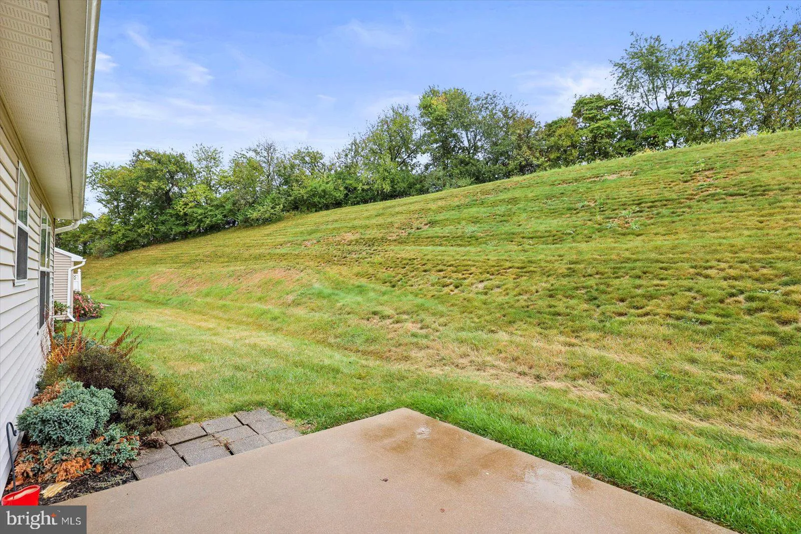 York, Pennsylvania 17403, United States, 2 Bedrooms Bedrooms, ,2 BathroomsBathrooms,Residential,Active,210318