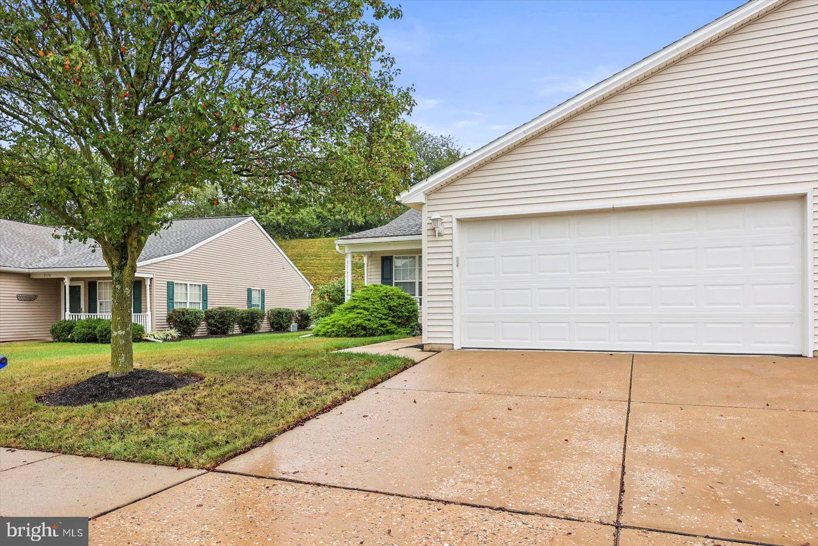 York, Pennsylvania 17403, United States, 2 Bedrooms Bedrooms, ,2 BathroomsBathrooms,Residential,Active,210318