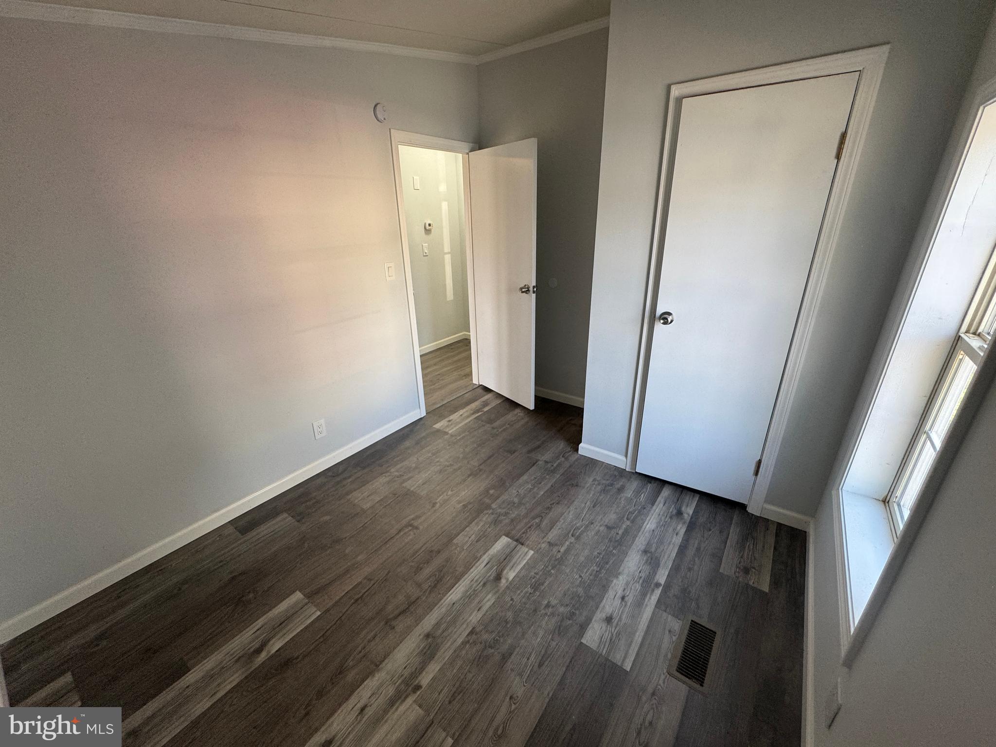 LISA LAKE MBH PARK - Residential