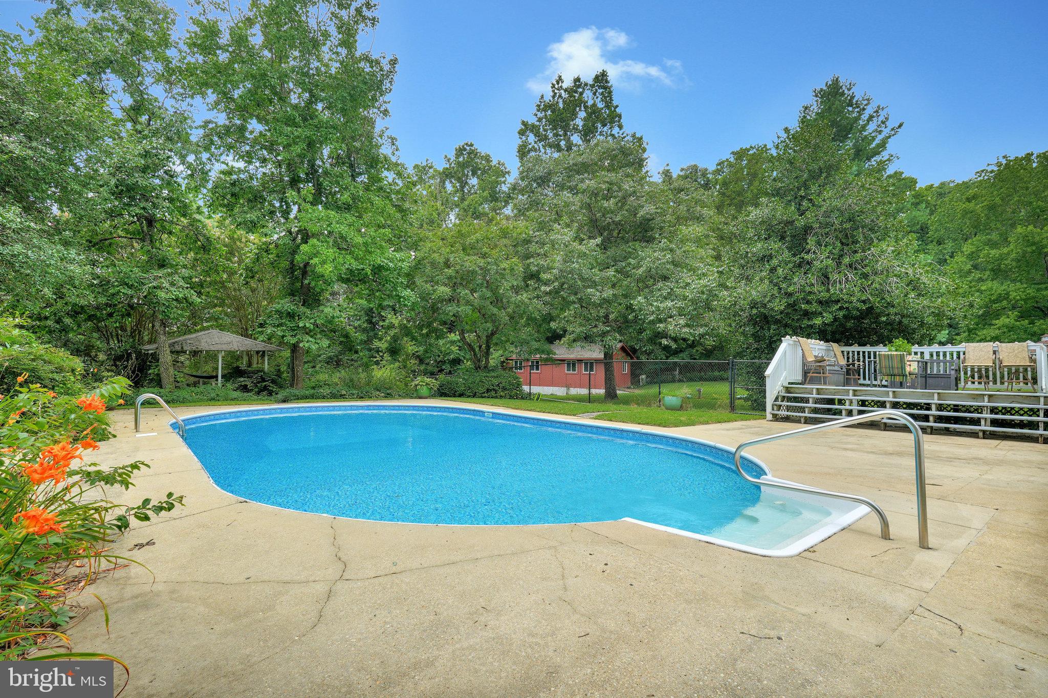 9163 PREFERENCE DRIVE