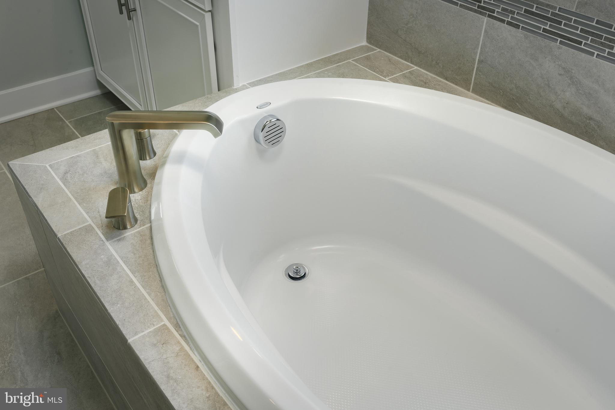 SYCAMORE RIDGE - Residential