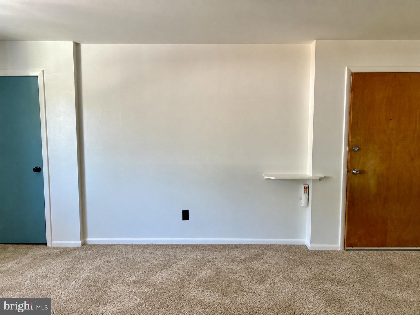 447 N PINE STREET D-4