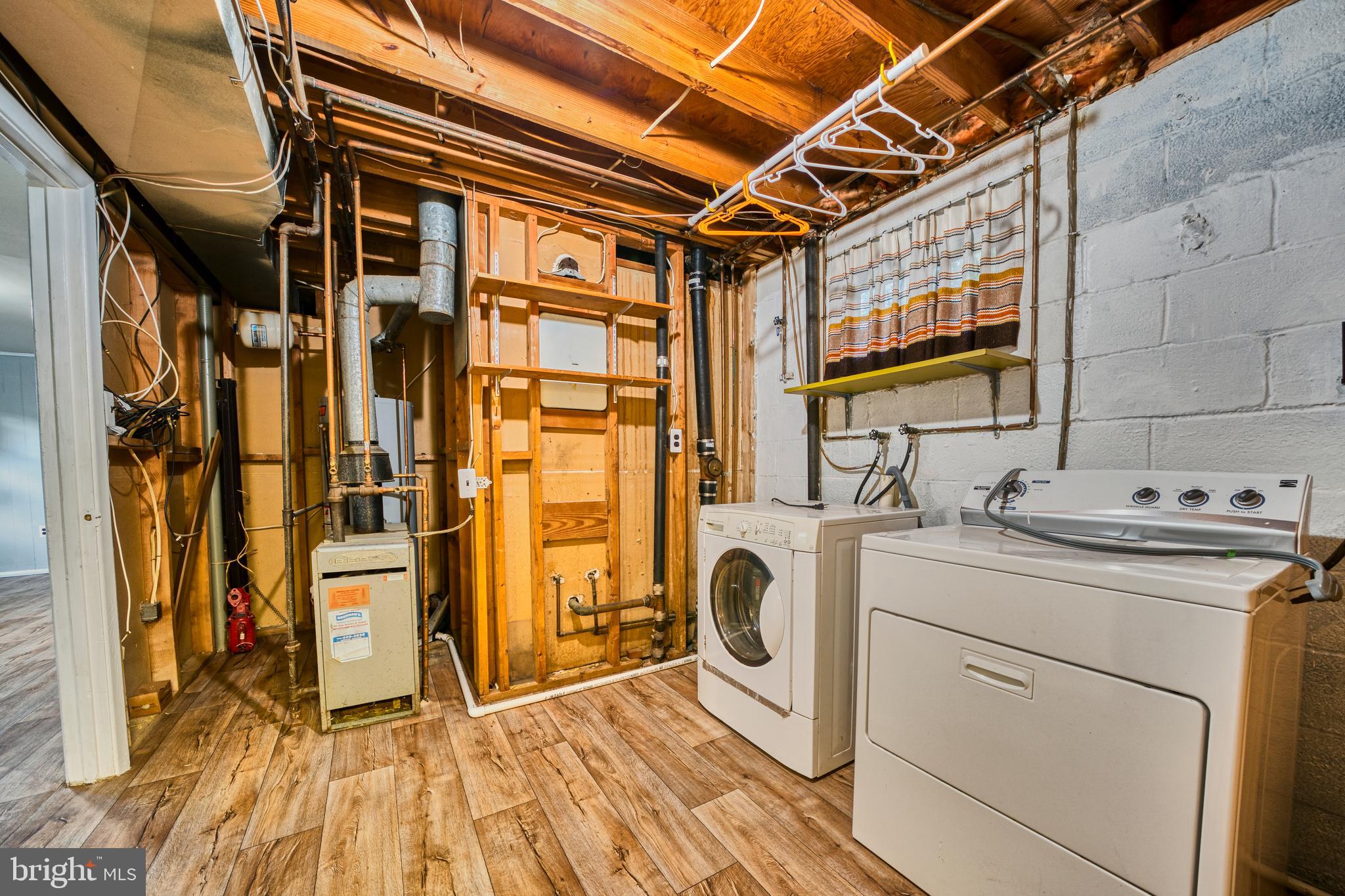 DALE CITY - Residential