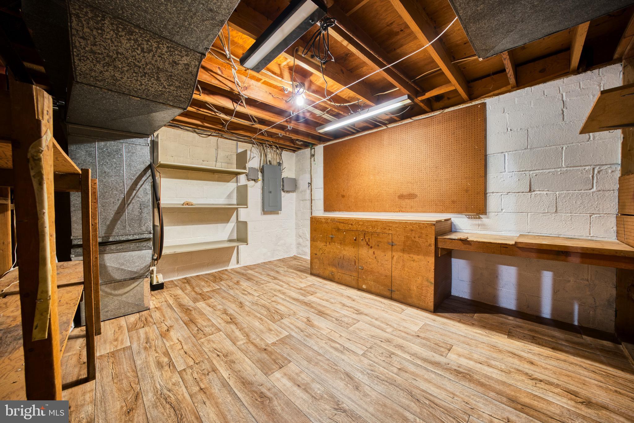 DALE CITY - Residential