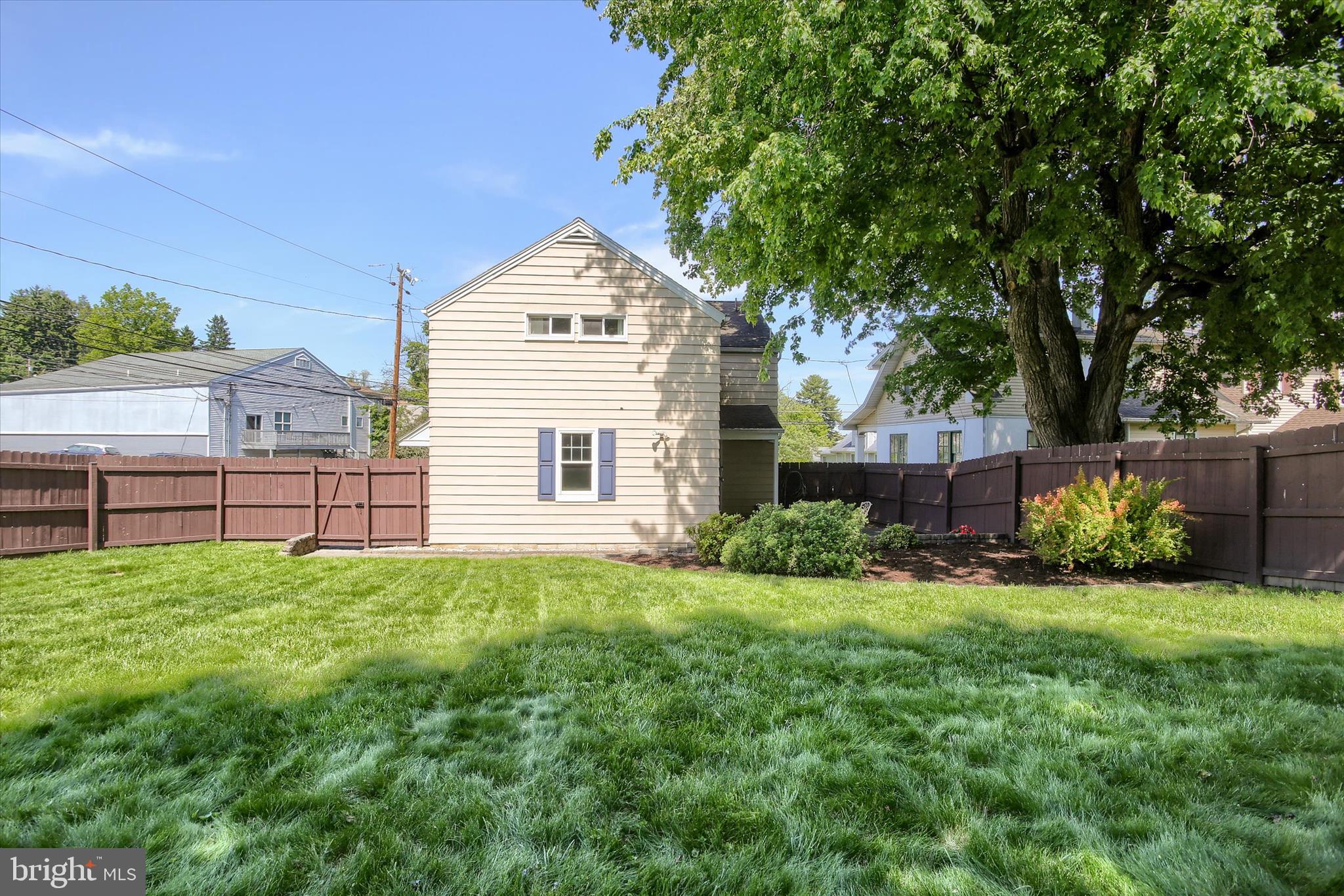 CAMP HILL BOROUGH - Residential